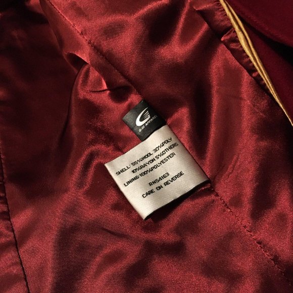 Vintage Kenneth Cole New York red/maroon coat in excellent condition - Picture 4 of 5